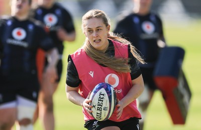 180325 Wales Women Rugby Training - Hannah Jones during a Wales training session ahead of the opening Women’s Six Nations match against Scotland