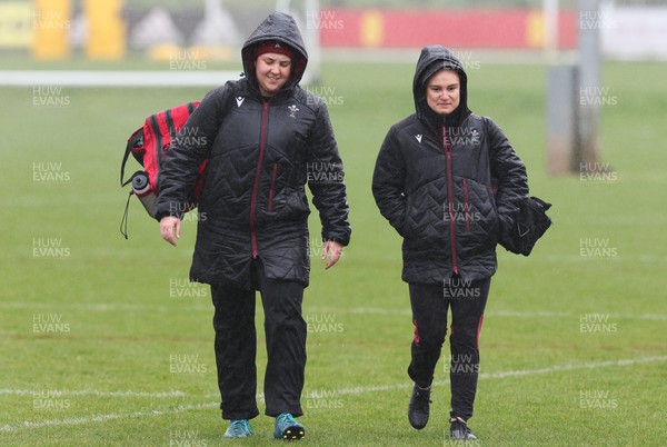 190324 - Wales Women Rugby Training - Elin Drake and Cara Jones during training session ahead of the start of the Women’s 6 Nations