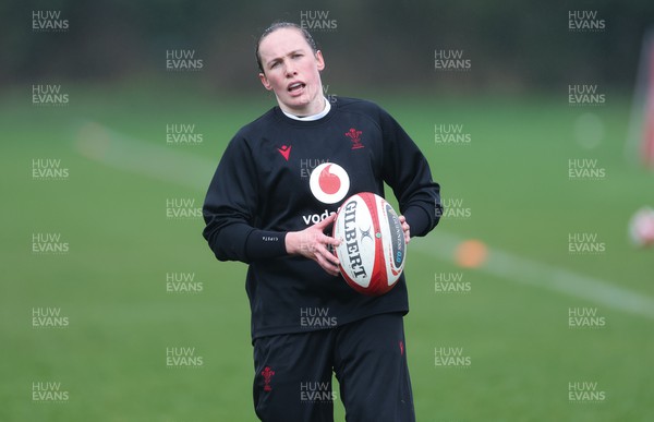 190324 - Wales Women Rugby Training - Jenny Hesketh during training session ahead of the start of the Women’s 6 Nations