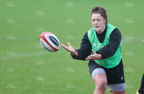 190324 - Wales Women Rugby Training - Lleucu George during training session ahead of the start of the Women’s 6 Nations