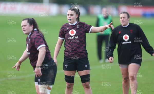 190324 - Wales Women Rugby Training - Abbey Constable, Bryonie King and Carys Phillips during training session ahead of the start of the Women’s 6 Nations