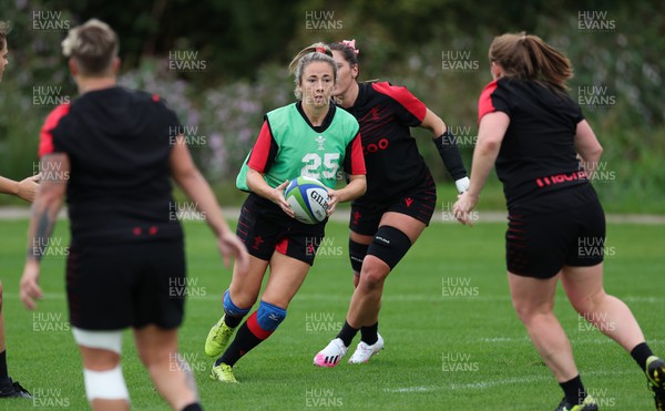 190922 - Wales Women World Cup Squad Training session - Elinor Snowsill during a training session ahead of Wales’ departure for the Women’s Rugby World Cup