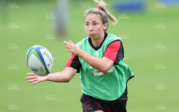 190922 - Wales Women World Cup Squad Training session - Elinor Snowsill during a training session ahead of Wales’ departure for the Women’s Rugby World Cup