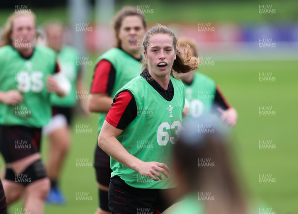 190922 - Wales Women World Cup Squad Training session - Lisa Neumann during a training session ahead of Wales’ departure for the Women’s Rugby World Cup