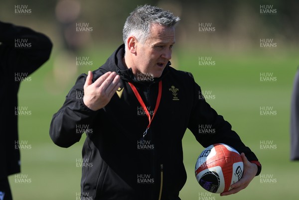 200325  Wales Women Rugby Training Session - Shaun Connor, Wales Women attack coach during training session ahead of the opening match of the Women’s 6 Nations against Scotland