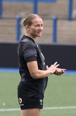 200625 - Wales Women Rugby Training Session -  Carys Cox during a training session in the build up to the two tests against Australia and the Women’s Rugby World Cup