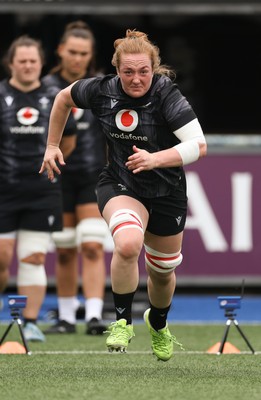 200625 - Wales Women Rugby Training Session -  Abbie Fleming during a training session in the build up to the two tests against Australia and the Women’s Rugby World Cup
