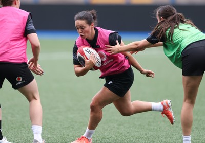 200625 - Wales Women Rugby Training Session - Meg Davies during a training session in the build up to the two tests against Australia and the Women’s Rugby World Cup