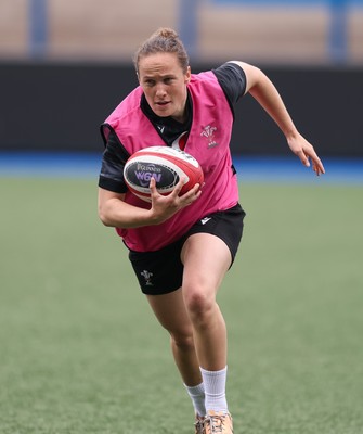 200625 - Wales Women Rugby Training Session - Jenny Hesketh during a training session in the build up to the two tests against Australia and the Women’s Rugby World Cup