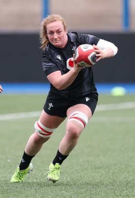 200625 - Wales Women Rugby Training Session -  Abbie Fleming during a training session in the build up to the two tests against Australia and the Women’s Rugby World Cup