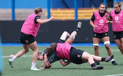 200625 - Wales Women Rugby Training Session - Hannah Jones is tackled by Maisie Davies during a training session in the build up to the two tests against Australia and the Women’s Rugby World Cup