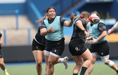 200625 - Wales Women Rugby Training Session - Sisilia Tuipulotu during a training session in the build up to the two tests against Australia and the Women’s Rugby World Cup