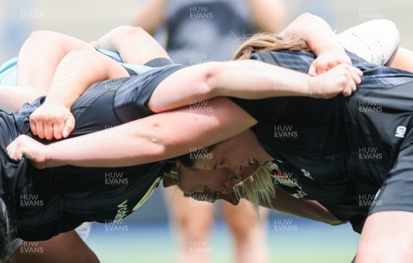 200625 - Wales Women Rugby Training Session - The Wales Women’s squad during a training session in the build up to the two tests against Australia and the Women’s Rugby World Cup