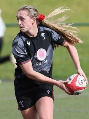 210323 - Wales Women Rugby Training Session - Hannah Jones during a training session ahead of Wales’ opening Women’s 6 Nations match against Ireland