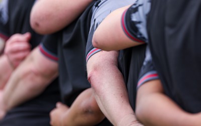 210323 - Wales Women Rugby Training Session - The Wales Women squad huddle together during a training session ahead of Wales’ opening Women’s 6 Nations match against Ireland