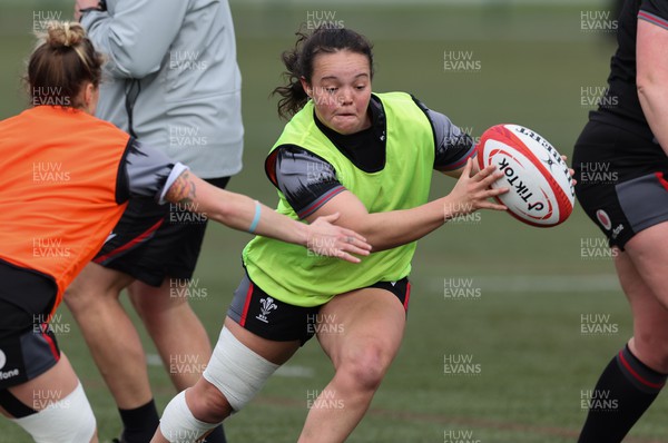 210323 - Wales Women Rugby Training Session - Jenna De Vera during a training session ahead of Wales’ opening Women’s 6 Nations match against Ireland