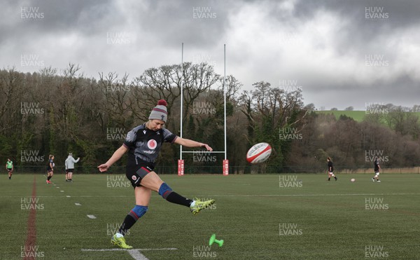 210323 - Wales Women Rugby Training Session - Elinor Snowsill kicks during a training session ahead of Wales’ opening Women’s 6 Nations match against Ireland