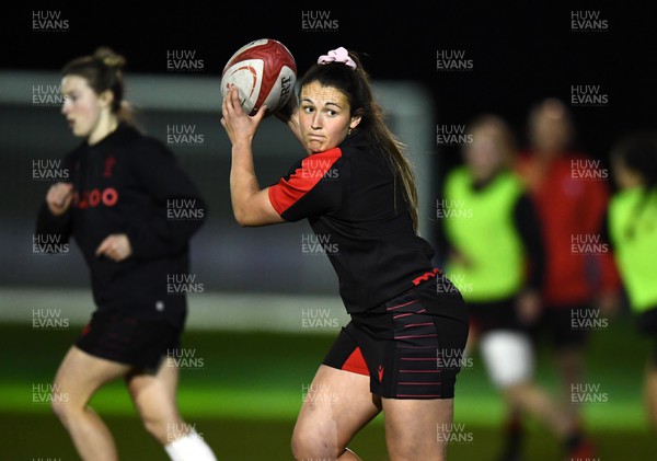 220322 - Wales Women Rugby Training - Kayleigh Powell during training