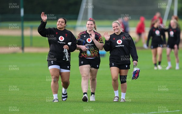210426 - Wales Women’s Rugby Training - Sisilia Tuipulotu, Gwenllian Pyrs and Kelsey Jones during a rugby training session ahead of the Women’s 6 Nation’s match against England