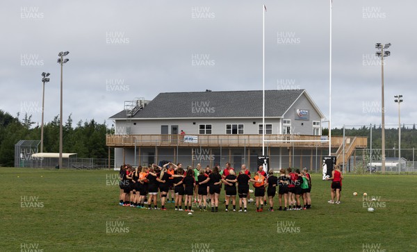 220822 - Wales Women Rugby in Canada - The Wales Women rugby squad arrive at their training base just outside Halifax for their first training session