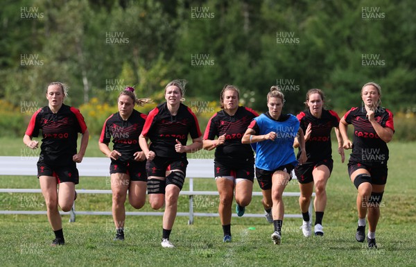 220822 - Wales Women Rugby in Canada - The Wales Women rugby squad during the first training session at their training base just outside Halifax