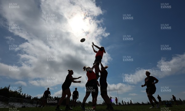 220822 - Wales Women Rugby in Canada - The Wales Women run through lineouts  during the first Wales Women training session at their training base just outside Halifax