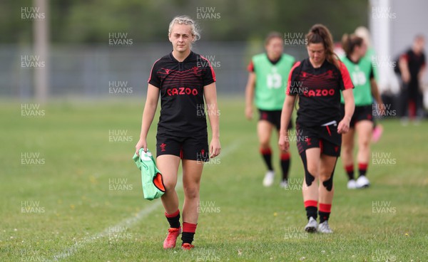 230822 - Wales Women Rugby Training Session - Wales’ Hannah Jones during a training session against the Canadian Women’s rugby squad near Halifax