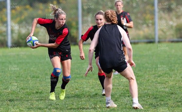 230822 - Wales Women Rugby Training Session - Wales’ Elinor Snowsill during a training session against Canada ahead of their match this weekend
