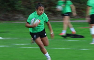 230926 Wales Women Rugby Training Session - Jenna De Vera during a training session ahead of the WXV match against the USA