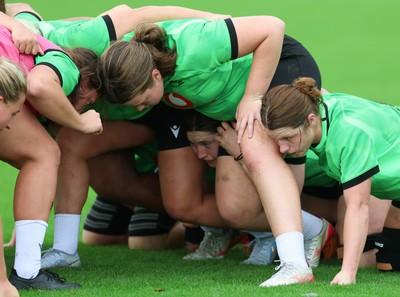 230926 Wales Women Rugby Training Session - The Wales women’s squad during a training session ahead of the WXV match against the USA