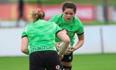 230926 Wales Women Rugby Training Session - Jorja Aiono during a training session ahead of the WXV match against the USA
