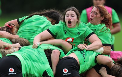 230926 Wales Women Rugby Training Session - Gwen Crabb during a training session ahead of the WXV match against the USA