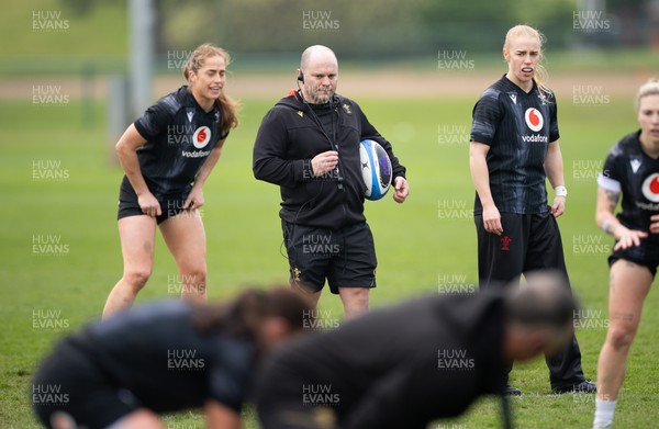 240425 - Wales Women Training Session - Wales Women head coach Sean Lynn during a training session ahead of Wales’ final Guinness Women’s Six Nations match against Italy