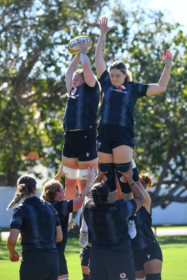 240725 - Wales Women Rugby Training at The Southport School, Southport - Alaw Pyrs and Gwen Crabb during a Wales Womens Rugby training session ahead of their first tour match against Australia