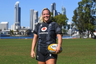 240725 - Wales Women Rugby Training at The Southport School, Southport - Kelsey Jones during the Wales Womens Rugby training session at The Southport School ahead of their first tour match against Australia