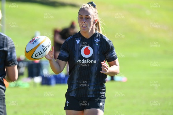 240725 - Wales Women Rugby Training at The Southport School, Southport - Hannah Dallavalle during a Wales Womens Rugby training session ahead of their first tour match against Australia