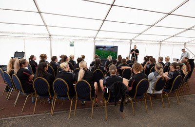 240823 - Wales Women Training session - Team meeting ahead of the training session