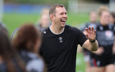 240823 - Wales Women Training session - Ioan Cunningham during training session