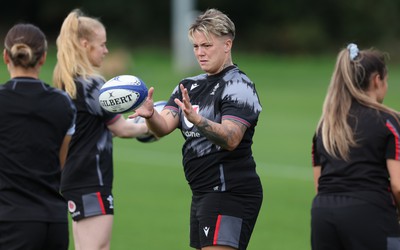 240823 - Wales Women Training session - Donna Rose during training session