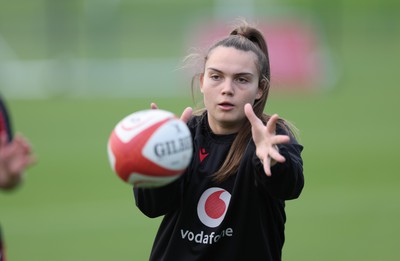 240823 - Wales Women Training session - Bryonie King during training session