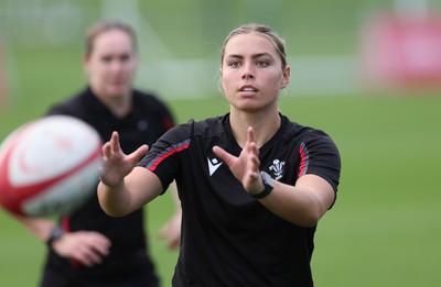 240823 - Wales Women Training session - Amelia Tutt during training session