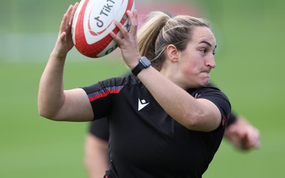 240823 - Wales Women Training session - Courtney Keight during training session