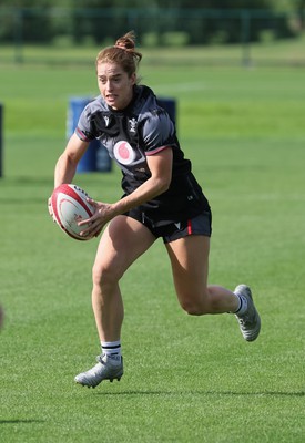 240823 - Wales Women Training session - Lisa Neumann during training session