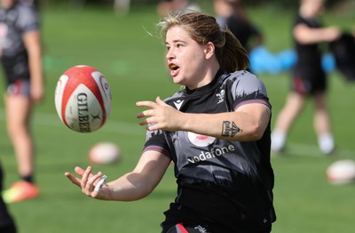 240823 - Wales Women Training session - Bethan Lewis during training session