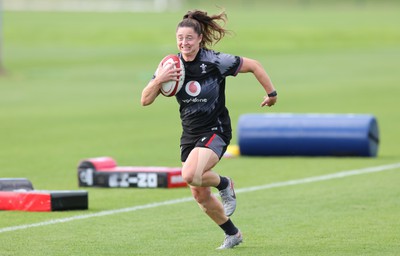 240823 - Wales Women Training session - Robyn Wilkins during training session