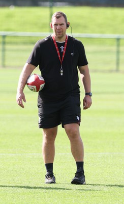 240823 - Wales Women Training session - Ioan Cunningham during training session