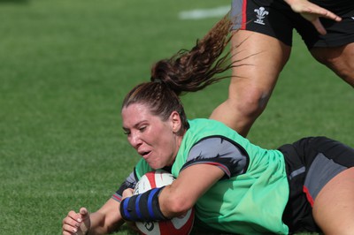 240823 - Wales Women Training session - Georgia Evans during training session