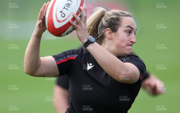 240823 - Wales Women Training session - Courtney Keight during training session