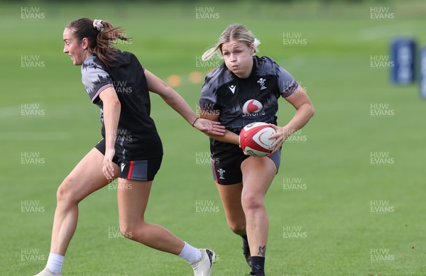240823 - Wales Women Training session - Alex Callender during training session