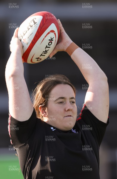 250923 - Wales Women Training Camp, North Wales - Rosie Carr during a units training session at Stadium CSM in north Wales
